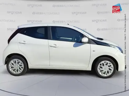 Photo 18 Toyota Aygo  1.0 VVT-i 72ch x-play 5p MY20