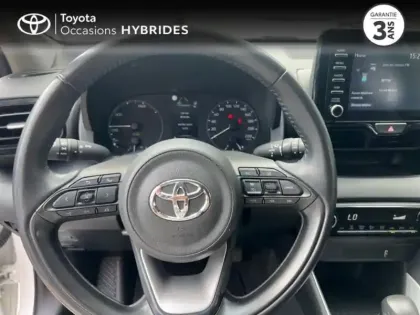 Photo 12 Toyota Yaris  116h Dynamic 5p MY22
