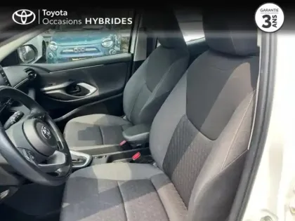 Photo 10 Toyota Yaris  116h Dynamic 5p MY22
