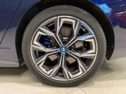 Photo 8 BMW I4  eDrive40 340ch M Sport