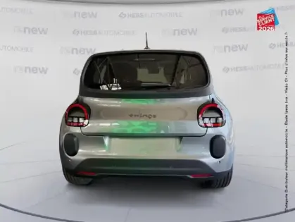 Photo 6 Renault Twingo  E-Tech Electrique 80ch 27,5kWh Evolution autonomie urbaine