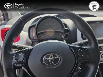 Photo 12 Toyota Aygo  1.0 VVT-i 69ch x-play 5p