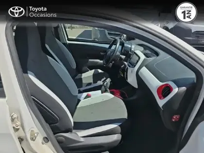 Photo 5 Toyota Aygo  1.0 VVT-i 69ch x-play 5p