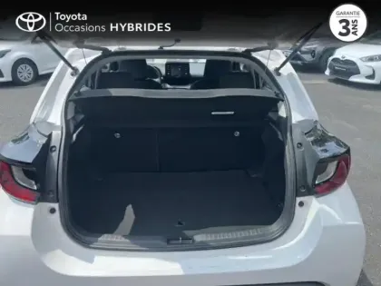 Photo 9 Toyota Yaris  116h Dynamic 5p MY22