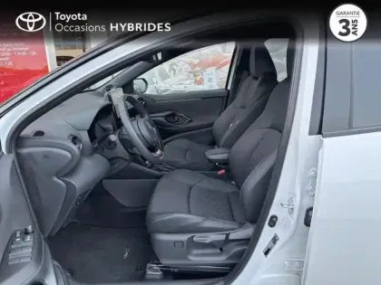 Photo 10 Toyota Yaris  116h Design 5p MY22