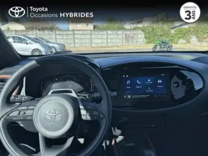 Photo 8 Toyota Aygo X  116h Graphic