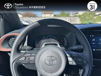 Photo 12 Toyota Aygo X  116h Graphic
