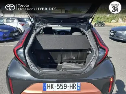 Photo 9 Toyota Aygo X  116h Graphic