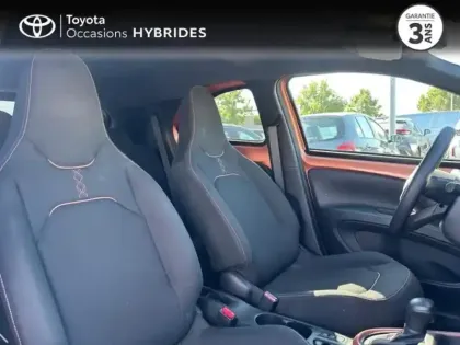 Photo 5 Toyota Aygo X  116h Graphic