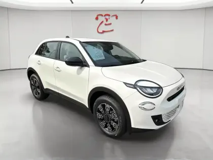Photo 8 Fiat 600  1.2 Hybrid Turbo 110ch Icône eDCT6