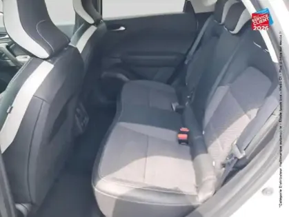 Photo 10 Renault Captur  1.6 E-Tech hybride 145ch Intens -21