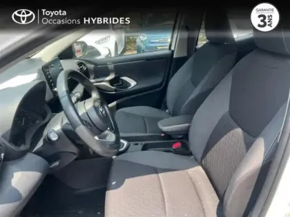 Photo 10 Toyota Yaris  116h Dynamic 5p MY22