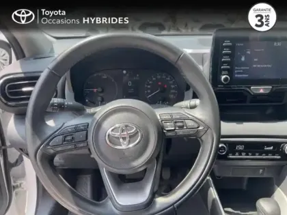 Photo 12 Toyota Yaris  116h Dynamic 5p MY22