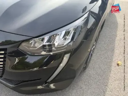 Photo 12 Peugeot 208  1.2 PureTech 100ch S&S Style