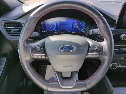 Photo 11 Ford Kuga  2.5 Duratec 190ch FHEV E85 ST-Line X BVA