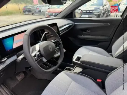 Photo 14 Renault Scenic  E-Tech Electric 220ch 87kWh Techno grande autonomie -25