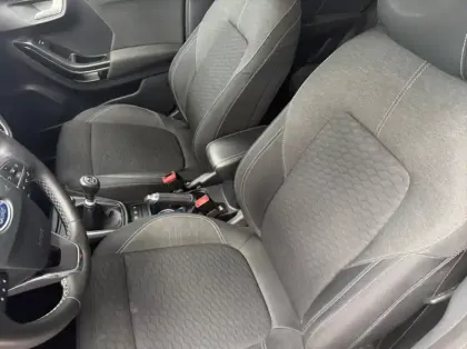 Photo 9 Ford Puma 1.0 EcoBoost 125ch mHEV Titanium