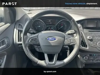 Photo 6 Ford Focus SW 1.0 EcoBoost 100ch Stop&Start Trend
