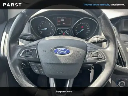 Photo 20 Ford Focus SW 1.0 EcoBoost 100ch Stop&Start Trend