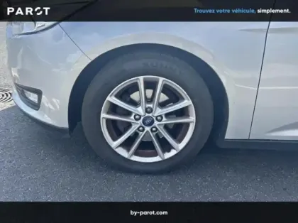 Photo 13 Ford Focus SW 1.0 EcoBoost 100ch Stop&Start Trend