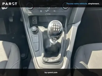 Photo 7 Ford Focus SW 1.0 EcoBoost 100ch Stop&Start Trend