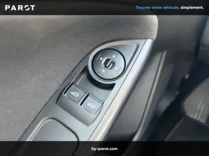 Photo 5 Ford Focus SW 1.0 EcoBoost 100ch Stop&Start Trend
