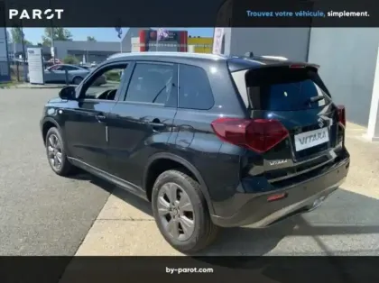 Photo 12 Suzuki Vitara 1.4 Boosterjet Hybrid 110ch Privilège MY25