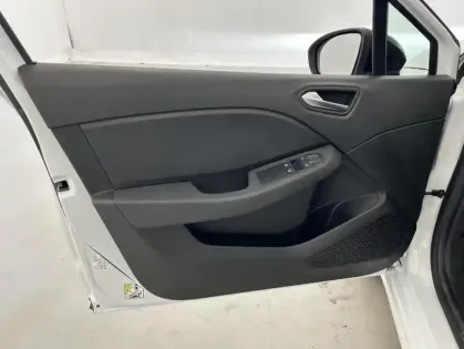 Photo 10 Renault Clio TCe 90 Equilibre 5p