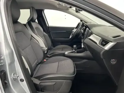 Photo 13 Renault Captur TCe 140 EDC 21 Intens 5p