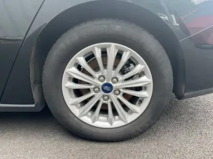 Photo 13 Ford Focus SW 1.0 EcoBoost 125ch Titanium