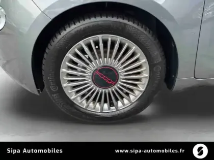 Photo 8 Fiat 500  e 95 ch