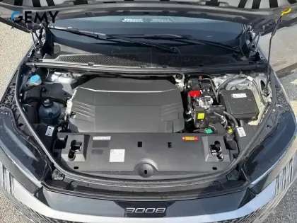 Photo 11 Peugeot 3008  Electrique 210 ch 73 kWh