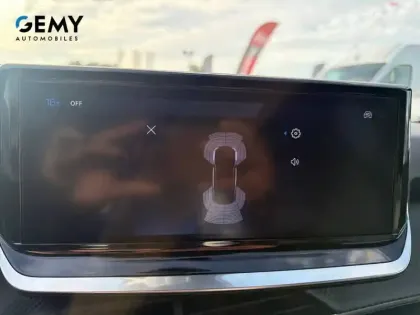 Photo 11 Peugeot 2008  Electrique 54 kWh 156 ch