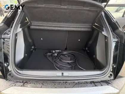 Photo 5 Peugeot 2008  Electrique 54 kWh 156 ch