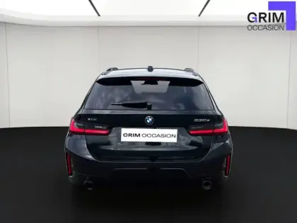 Photo 18 BMW Serie 3 Touring 330e xDrive 292 ch BVA8