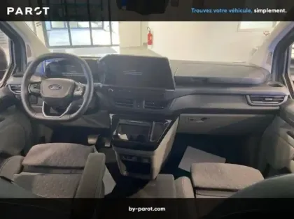 Photo 33 Ford Custom MULTICAB Nouveau 320 L1 2.0 ECOBLUE 170 CH BVA8 LIMITED
