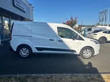 Photo 25 Ford Transit Connect Fourgonnette L2 1.0E 100ch E85 Trend Business Nav