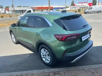 Photo 12 Ford Kuga 2.5 Duratec 180ch Hybrid FlexiFuel Titanium Business Powershift