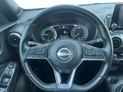 Photo 11 Nissan Juke  HYBRID 143