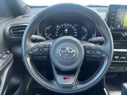 Photo 11 Toyota Yaris  Cross Hybride 116h 2WD
