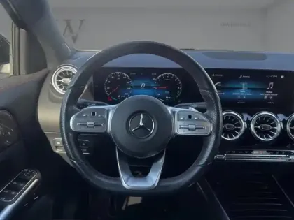 Photo 12 Mercedes GLA 250 e AMG Line