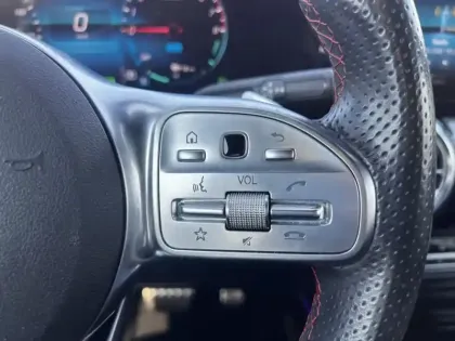 Photo 15 Mercedes GLA 250 e AMG Line