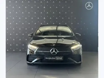 Photo 7 Mercedes Classe A 200 d AMG Line