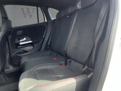 Photo 19 Mercedes GLA 250 e Hybrid EQ AMG Line