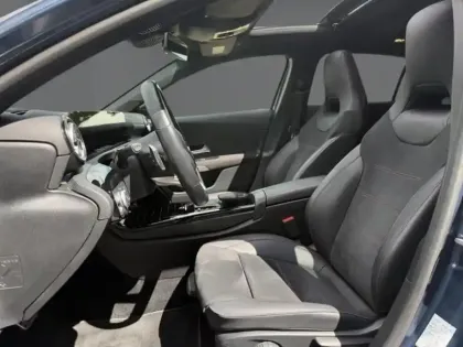 Photo 13 Mercedes Classe A 180 d AMG Line
