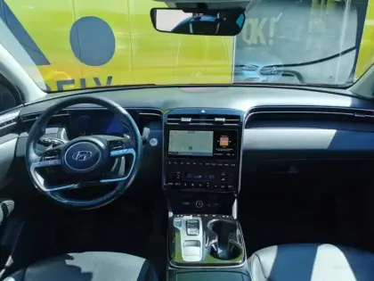 Photo 8 Hyundai Tucson Executive Hybrid 2WD 1.6 T-GDI