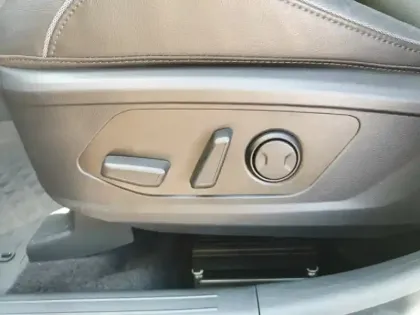 Photo 17 Hyundai Tucson Executive Hybrid 2WD 1.6 T-GDI