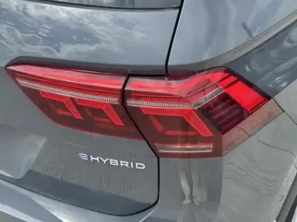 Photo 9 Volkswagen Tiguan  1.4 eHybrid 245ch R-Line DSG6