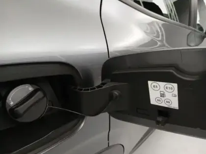 Photo 9 Renault Arkana  1.3 TCe mild hybrid 140ch Evolution EDC -22