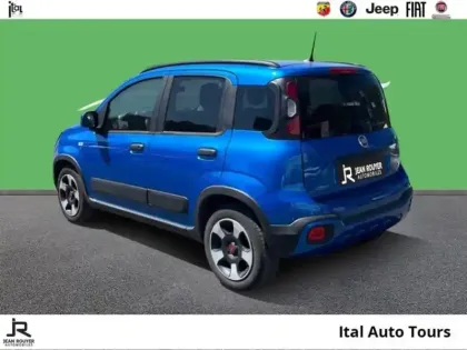Photo 6 Fiat Panda  1.0 70ch BSG/HYBRID/HYBRIDE Cross/1ère MAIN